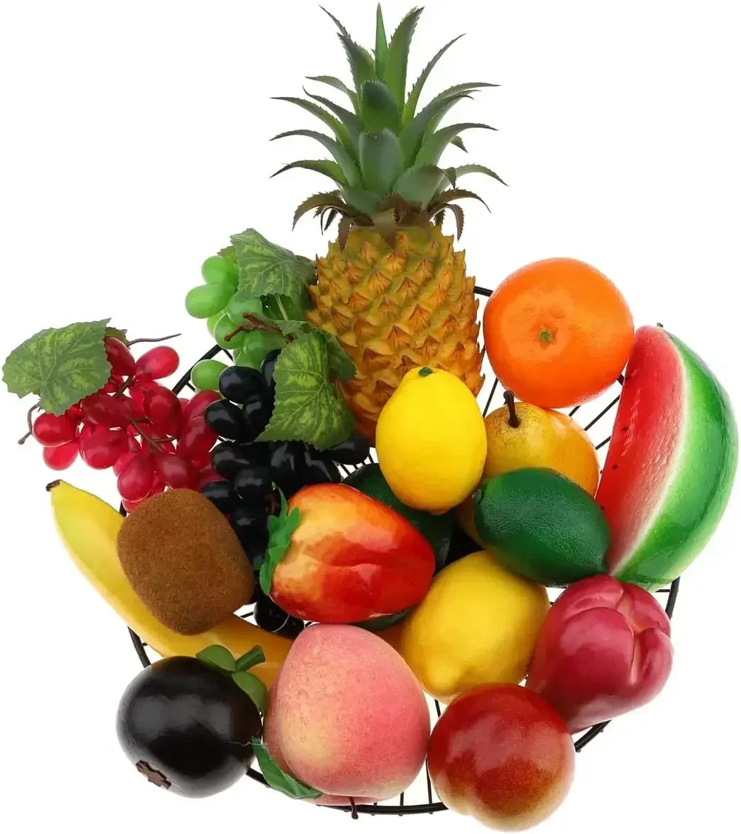 décoration intérieure fruits artificiels ananas raisin banane orange citron pomme pêche réaliste festive sourceMapping: