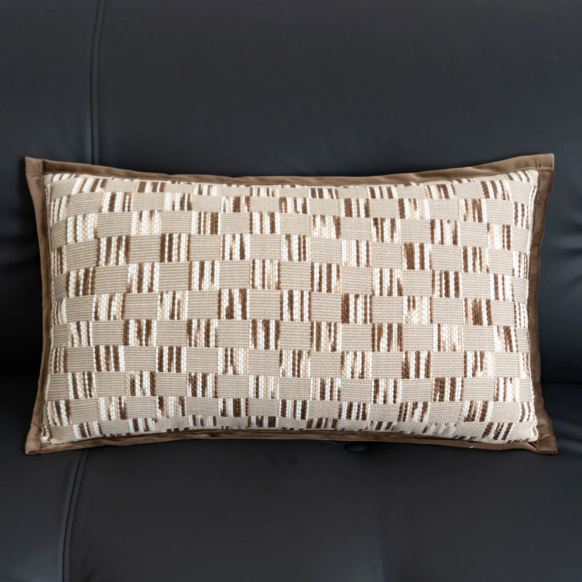 housse coussin polyester géométrique beige marron nordique contemporain adhésif tassel decoration intérieur voiture