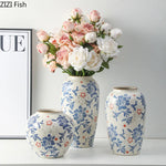 vase classique porcelaine fleurs blanc rouge bleu vert marron decoration table floral