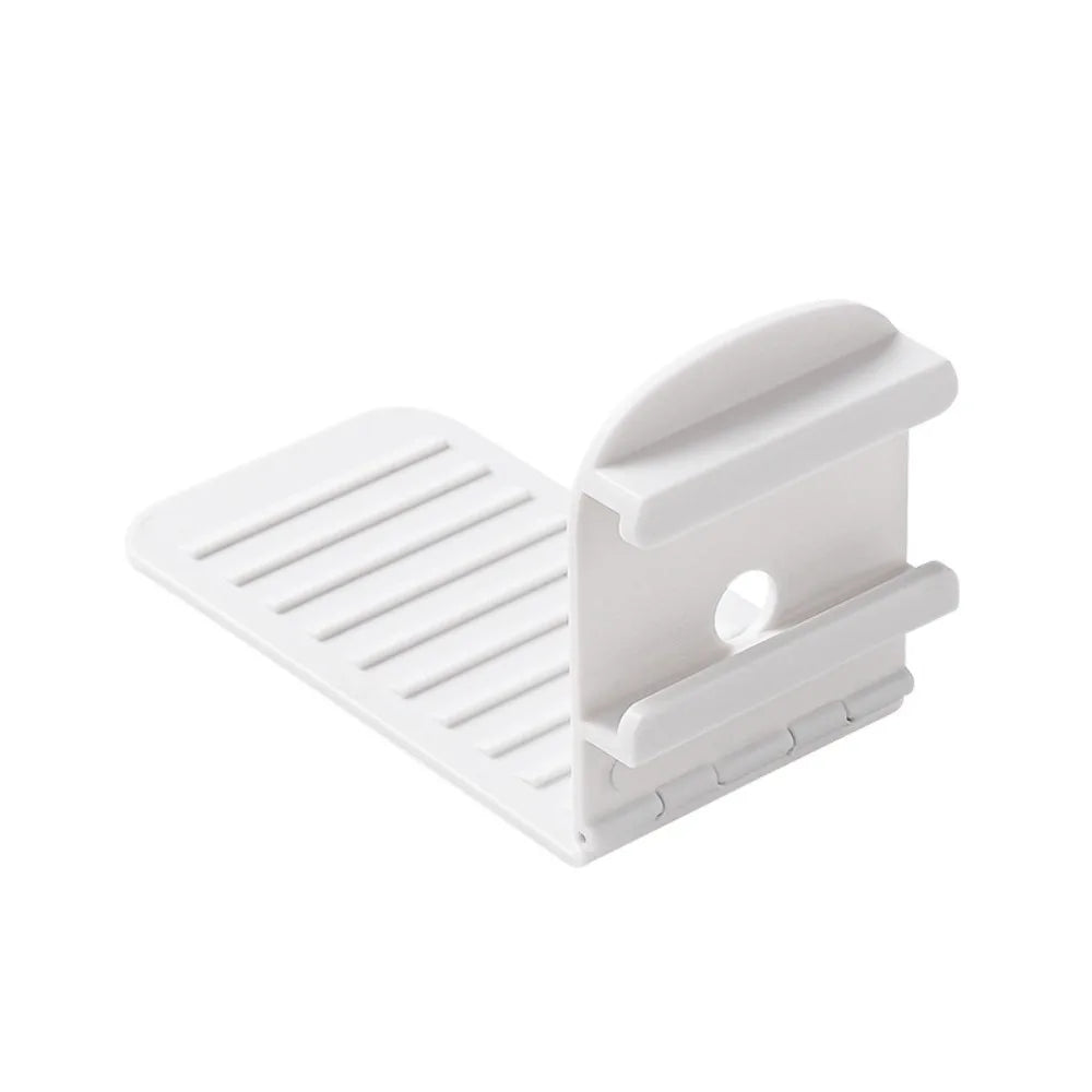 supports drap plat plissés modernes gris blanc pièces