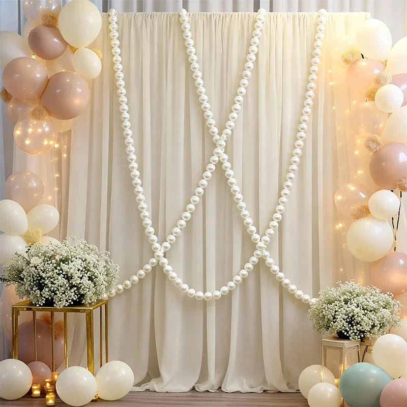décoration murale guirlande blanches roses élégantes festives romantiques ballons fleurs tissu