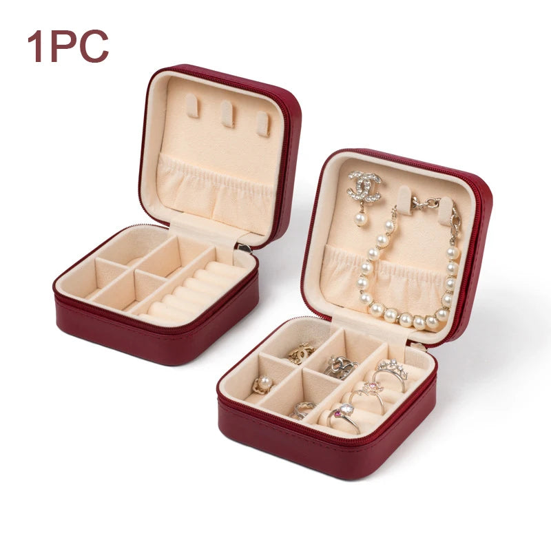 boîte bijoux velours beige portable moderne zippée rose blanche verte