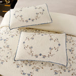 littoile ensemble literie couverture taies oreillers motifs floraux crème bleu marron quilting texturé champêtre