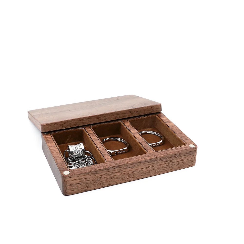 boîte bijoux bois foncé tissu intérieur moderne clips anneaux boucles d'oreilles colliers cadeau présentation