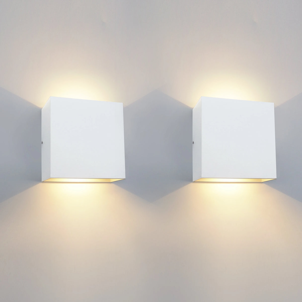 lampe murale led moderne blanche or ip65 fixation murale lentille translucide aluminium
