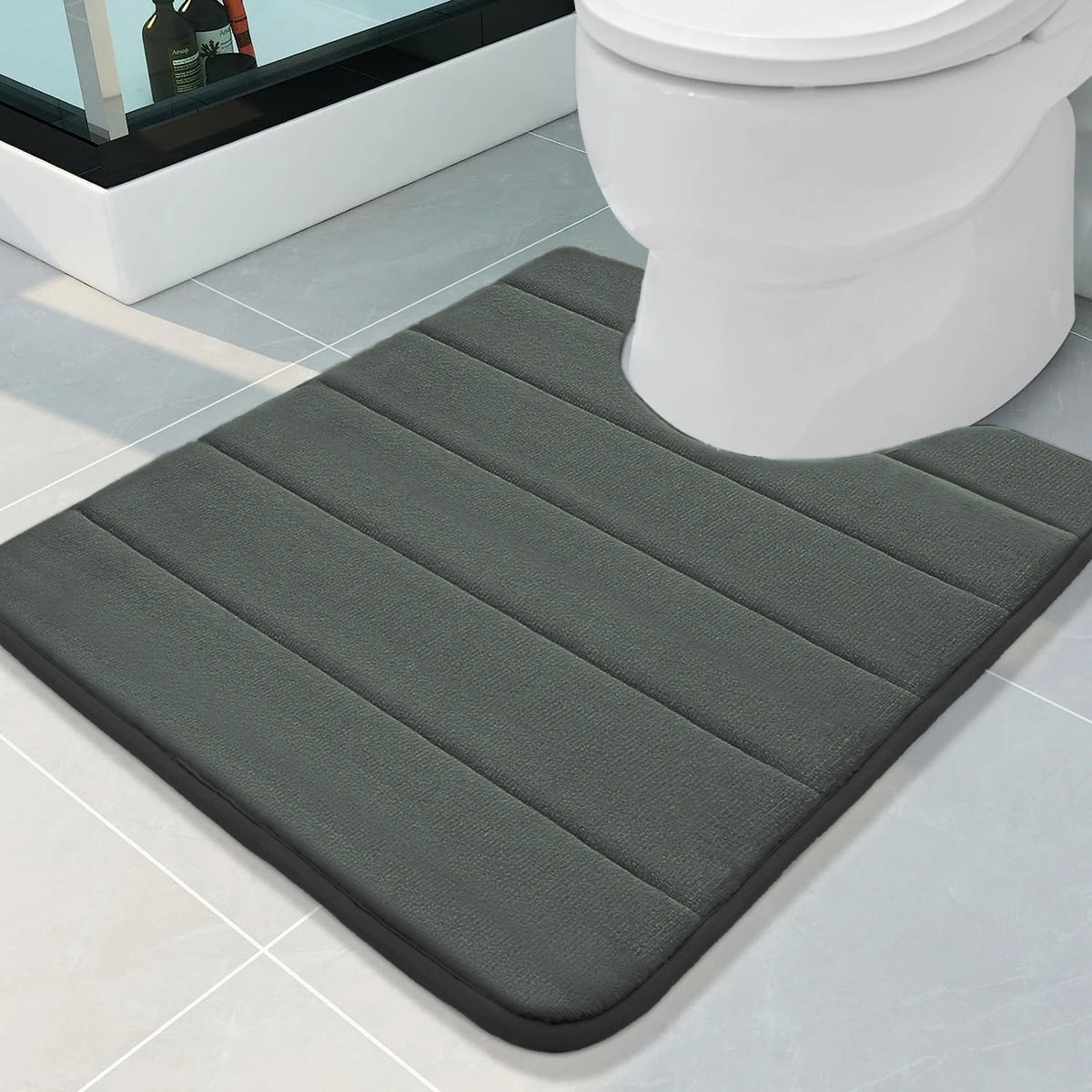tapis toilette salle bain gris foncé rayures horizontales antidérapant mousse mémoire forme moderne confortable