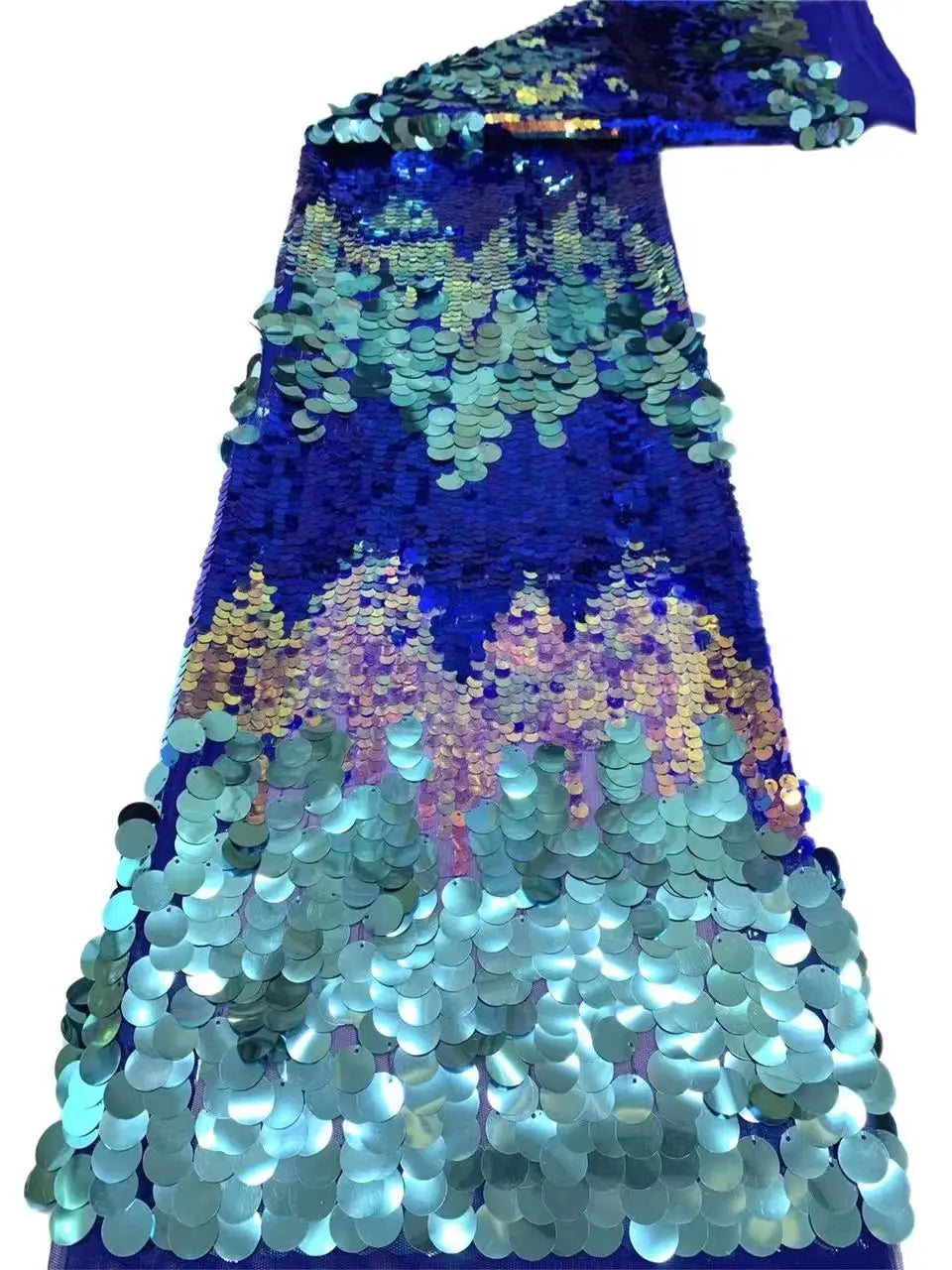ruban sequins bleu vert argent rose marron motif montagne élégant festif tissu dentelle paillettes