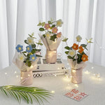 Bouquet fleurs artificielles crochetées orange bleu rose violet blanc moderne