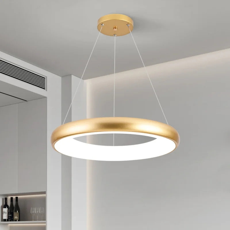 suspension lumineuse moderne noir blanc doré rond lisse opaque chaines led 2000 82000lm