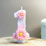 bougies numéraires forme chiffres paillettes fleurs roses centrer jaune decoration anniversaire maison festive