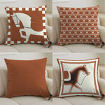 taies d'oreiller carrées modernes motif géométrique chevaux marron blanc opaques 45x45cm polyester