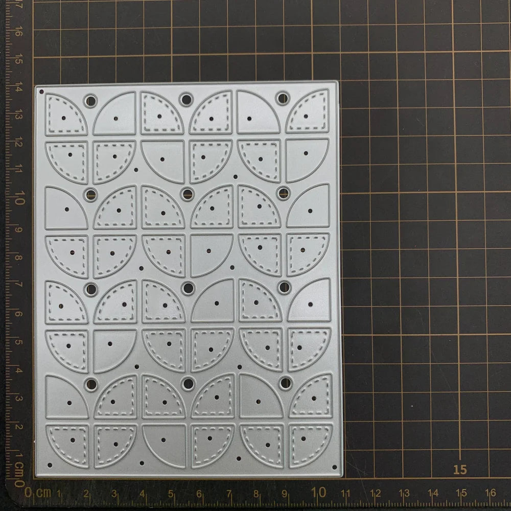 découpe gabarits blancs modernes cercles losanges rectangles papier carton acier carbone bricolage scrapbooking