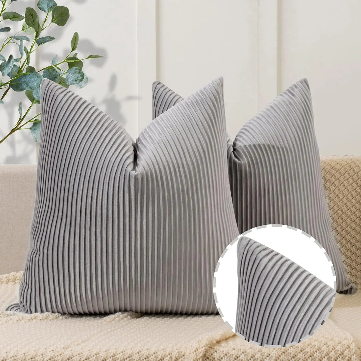 coussin décoratif rectangulaire velours rayures verticales salon lit canapé intérieur moderne confortable gris