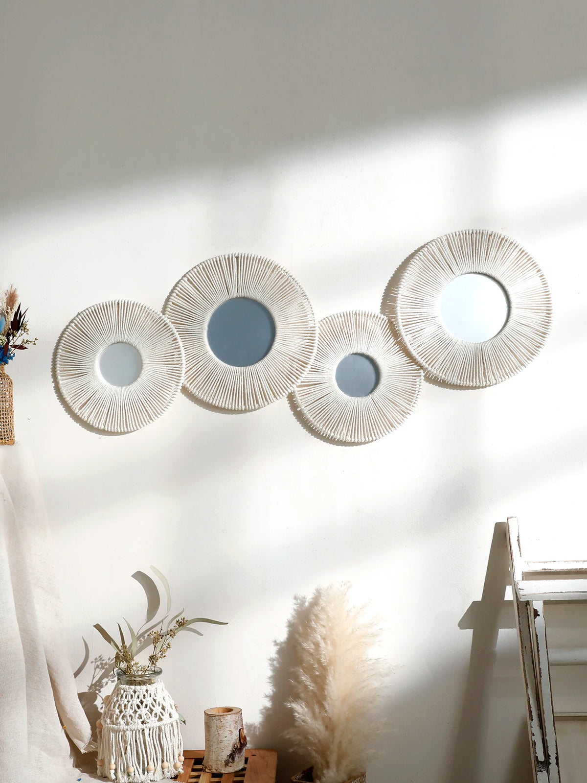 miroir mural rond tressé boho chic couleur beige noir blanc deco chambre salon