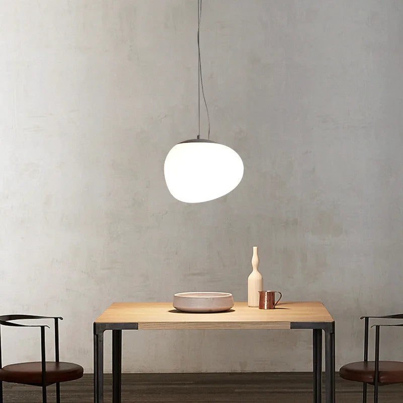 luminaire suspension moderne blanc verre opacité ronde câble fixation éclairage chambre salon étude