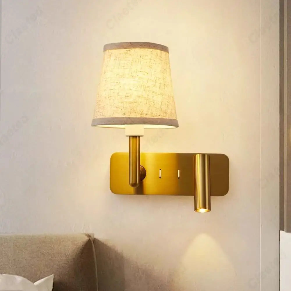 lampe murale moderne or abatjour beige minimaliste led chambre salle manger