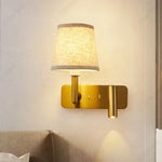 lampe murale moderne or abatjour beige minimaliste led chambre salle manger