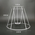 support lampe blanc grille métallique moderne cadre fer abat jour table décoration intérieur