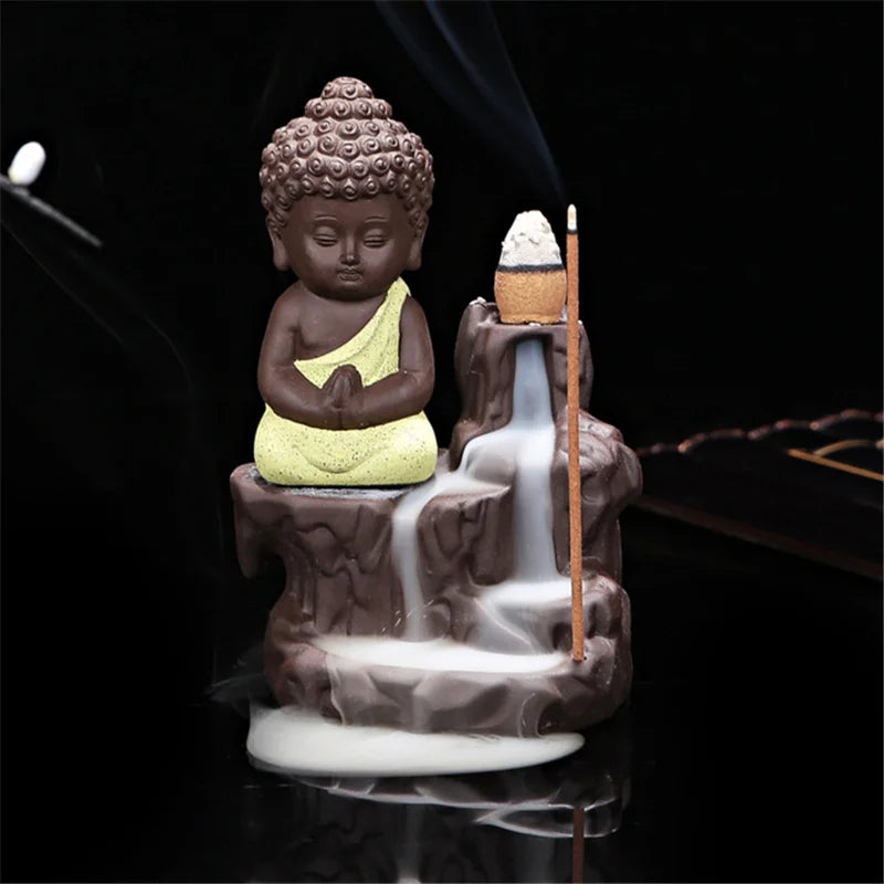 statue bouddha artisanale statuaire motifs roche texture granuleuse apaisante calme salon