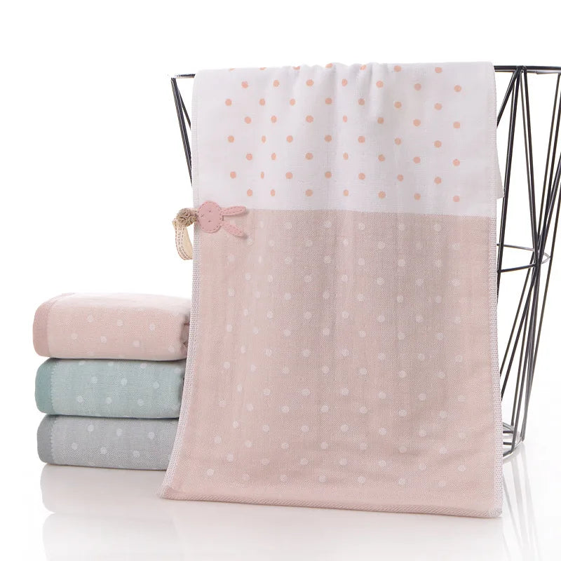 serviette coton bébé rapide absorption noël rose clair vert pastel gris clair points blancs