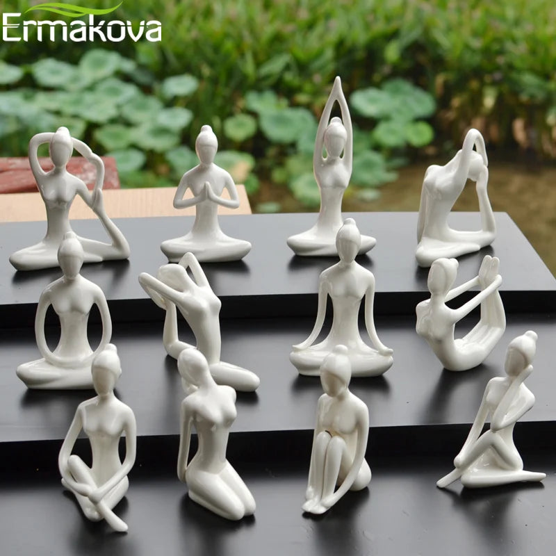 statues yoga abstraites modernes or blancs décor maison studio yoga cadeaux minimalistes