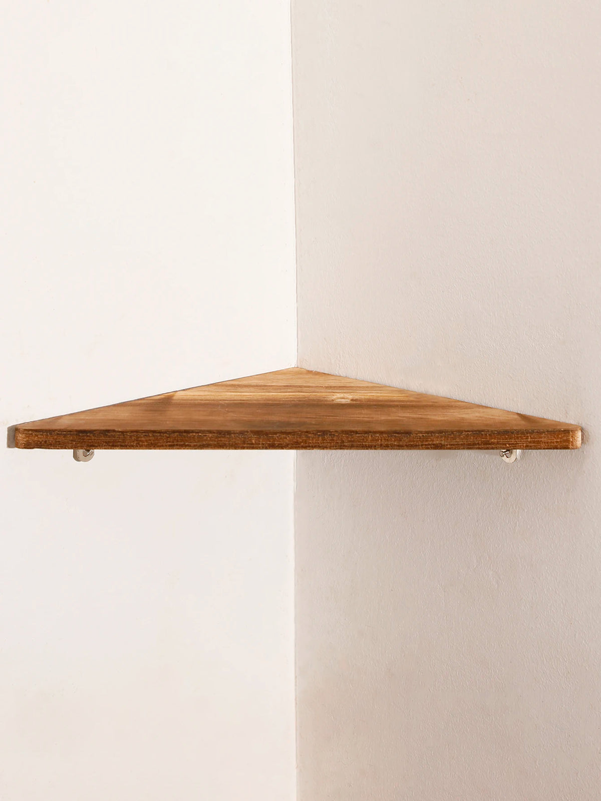 étagère murale moderne bois naturel blanc salon vis fixations multifonctionnelle respectueuse environnement