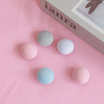 boucles doreilles moderne rose bleu gris tissé opacité tringle fixations