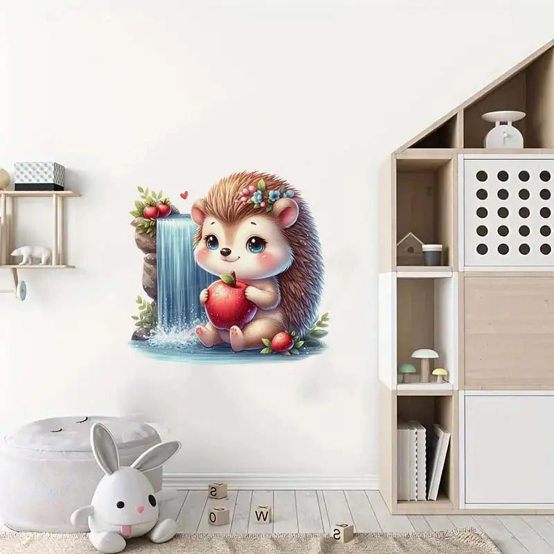 Autocollant mural hérisson en taille grande sur un mur blanc