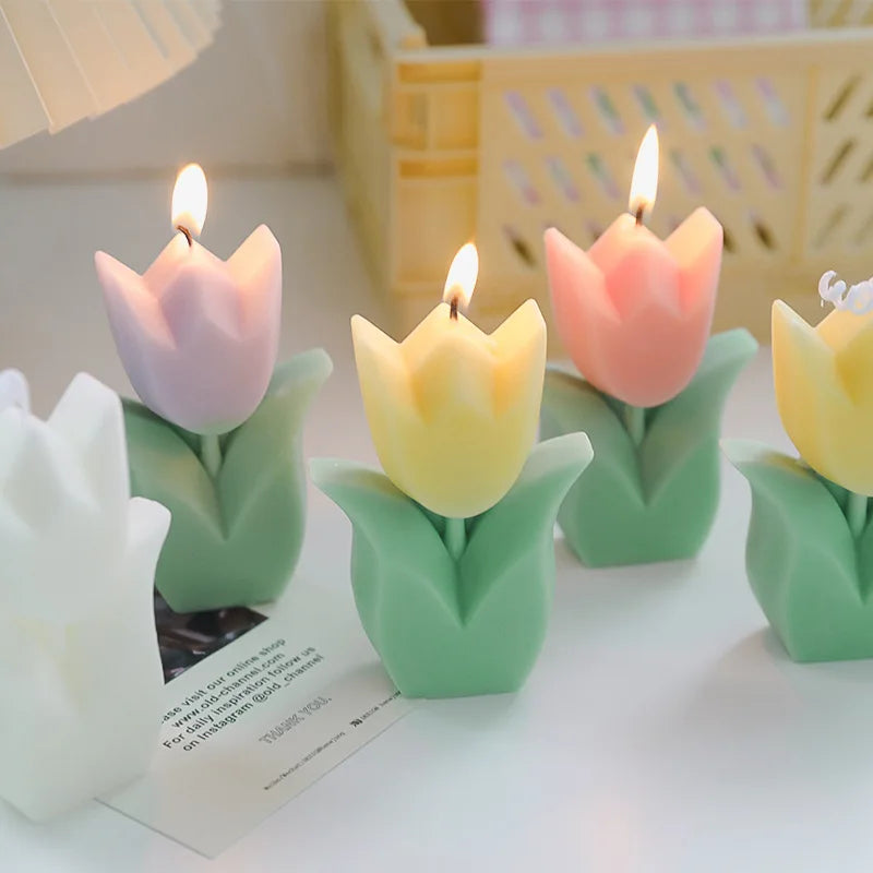 bougies tulipe blanc vert rose jaune moderne minimaliste paraffine aromathérapie chambre déco