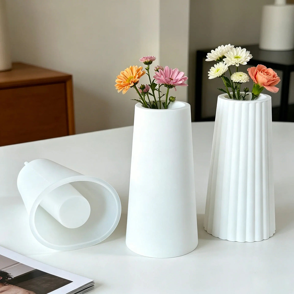 moule silicone vase artisanal décoration intérieure fleurs séchées plâtre motifs circulaires modernes minimalistes