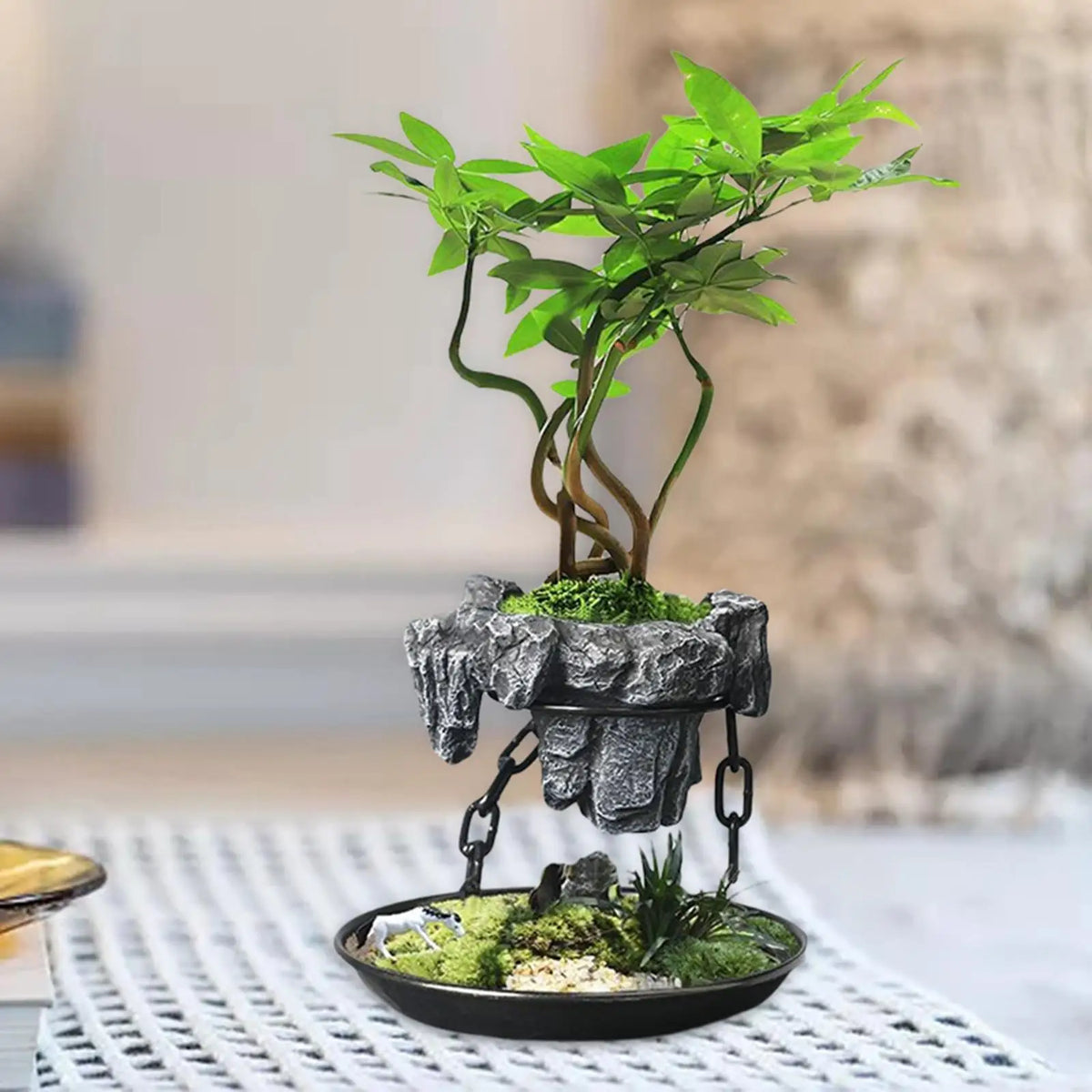pot plante résine moderne gris chaînes métalliques papillon décoratifintérieur fleur verte bureauDecoration maison sculpté