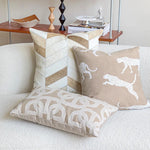 housse coussin carré motif léopard géométrique zigzag texture bouclée moderne polyester