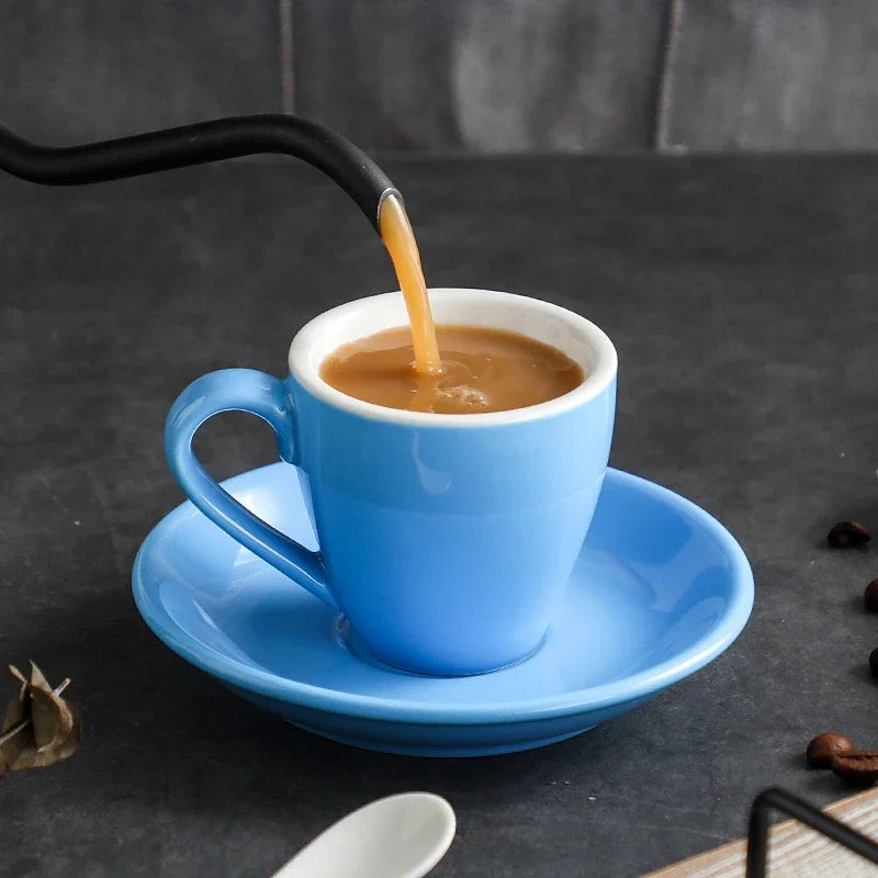 tasses céramique porcelaine poignée cuillères moderne rouge vert bleu jaune blanc