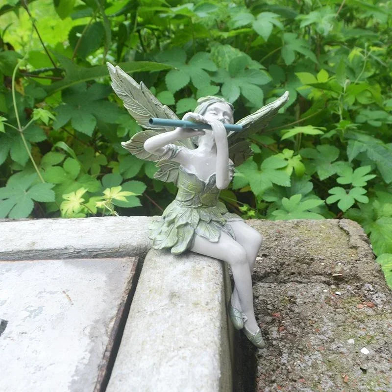 statuette fée flûte résine gris vert argenté texture feuilles mousse fantaisiste folkloreextérieur
