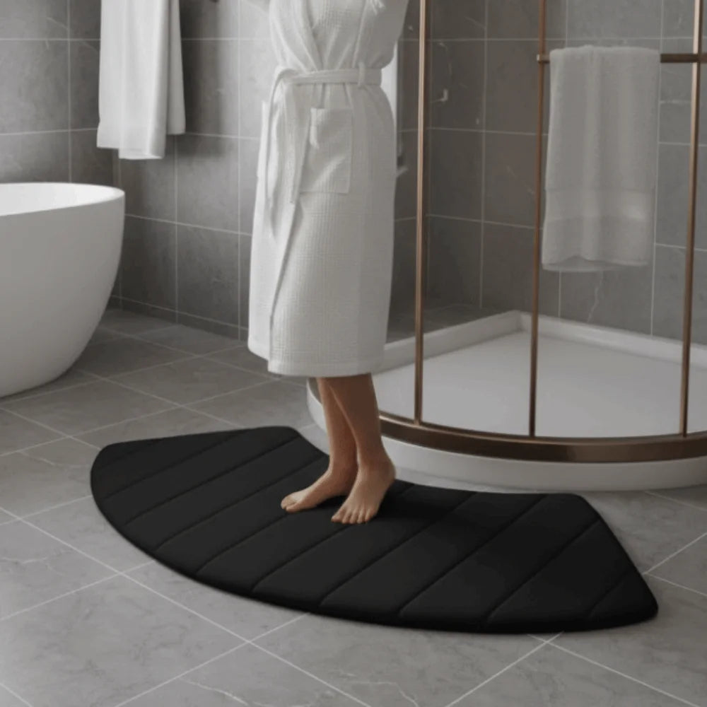 tapis bain noir marron gris beige rayures horizontales moderne antidérapant absorbant doux
