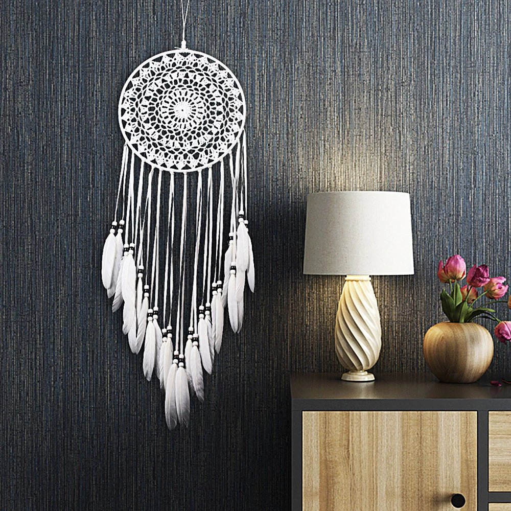 décoration murale boho attrape rêves crocheté motifs floraux plumes blanc ornement salon chambre enfants