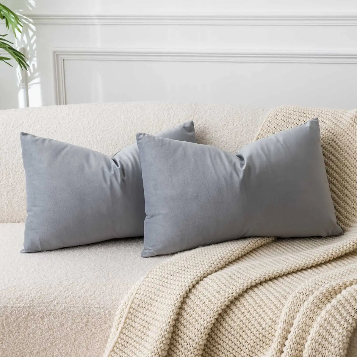 housse coussin velours gris clair solide moderne 45x45cm machine lavable voiture salon chambre