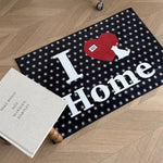 tapis moderne noir blanc rouge antidérapant durable entrée chambre salon points cœur chien