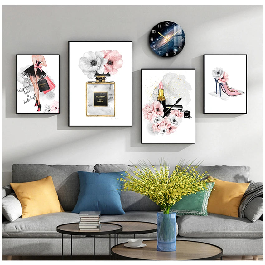 Tableau mural accroché dans une chambre de fille