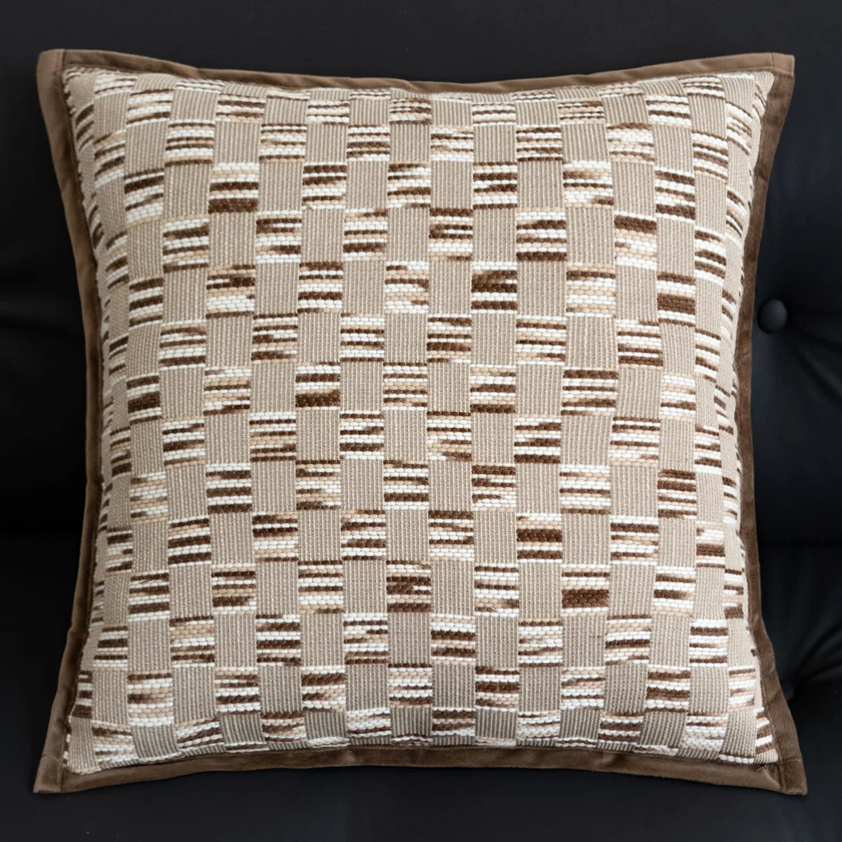 housse coussin polyester géométrique beige marron nordique contemporain adhésif tassel decoration intérieur voiture