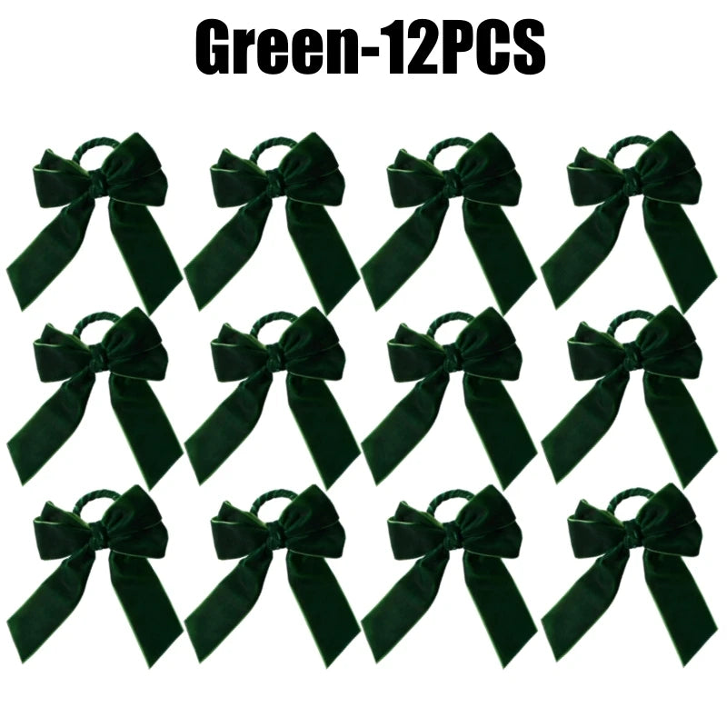 serviettes pliées velours classique élastique blanc rose rouge vert occasions spéciales noël mariage