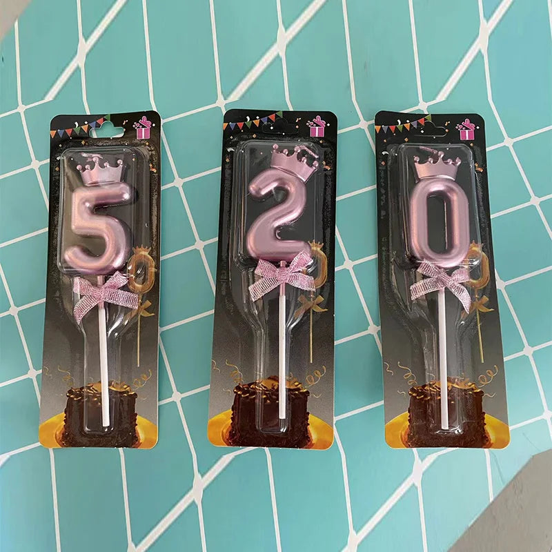 bougies chiffres anniversaire rose glitter couronne piquées decoration festive gâteau