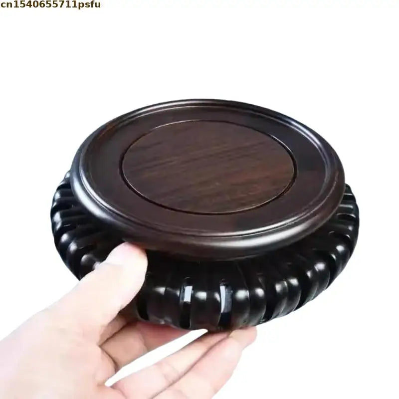 support vase bois relief dent scie couleur noire classique artisanal manuel