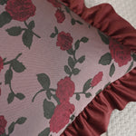taies d'oreiller jacquard fleur roses rouges feuilles vertes vintage opacité fixation oreillettes maison lit