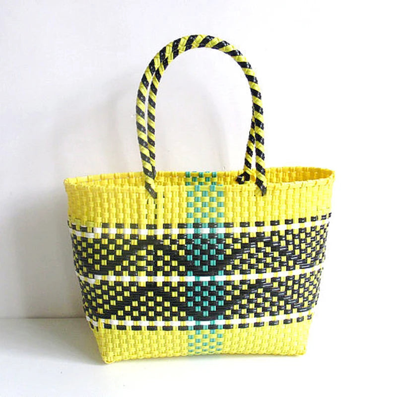 sac main plastique tissé géométrique polyvalent femme moderne noir blanc jaune bleu turquoise poches
