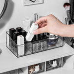 boîte rangement cosmétiques transparente moderne support rouge lèvres maquillage skincare pinceaux minimaliste