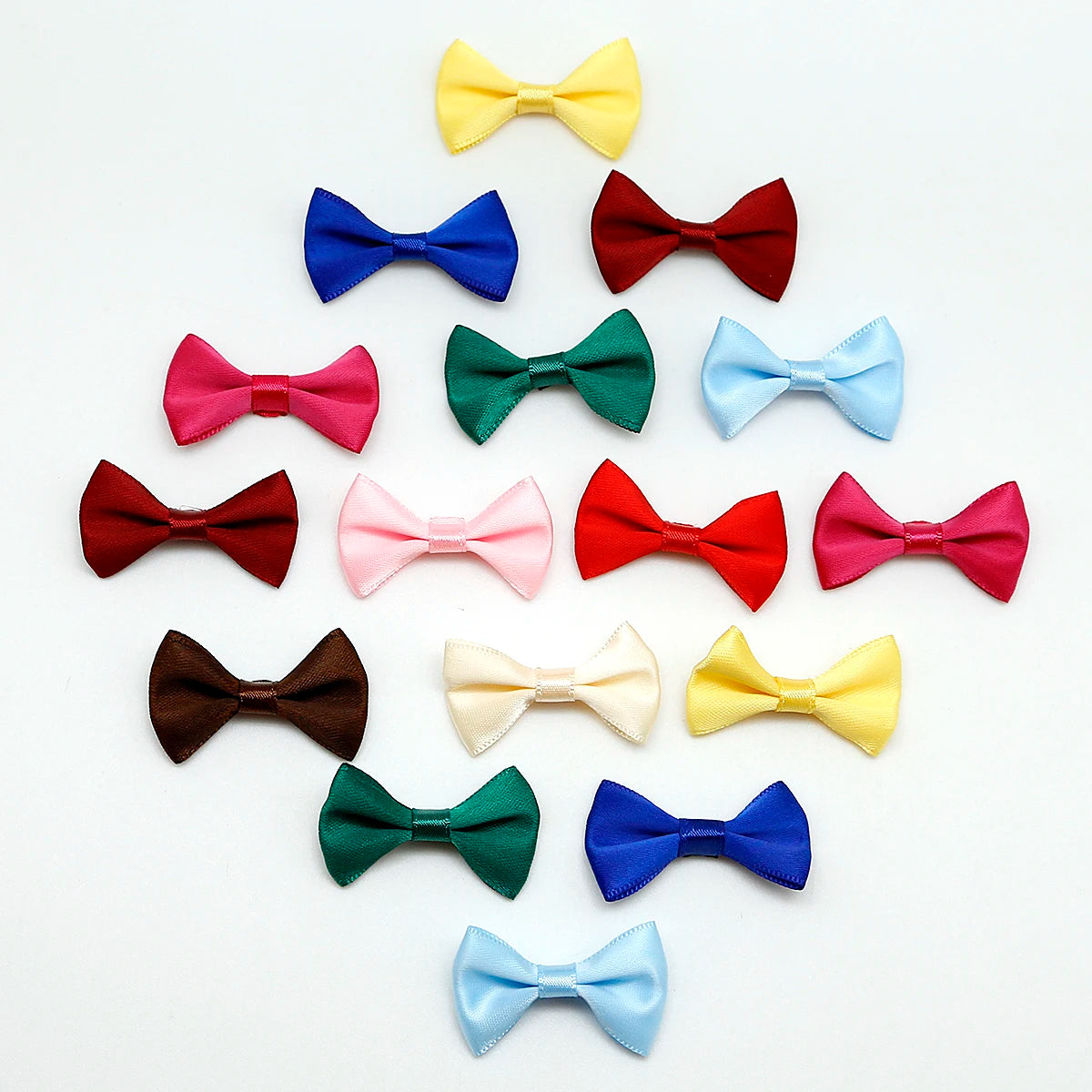 petits nœuds papillon satin multicolores décoration mariage accessoires couture artisanale