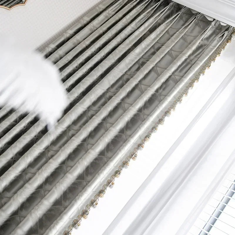 rideau occultant classique gris beige motif géométrique franges dorées salon chambre maison luxe