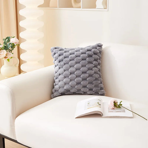 coussin décoratif peluche blanc motif boules doux canapé lit chaise maison