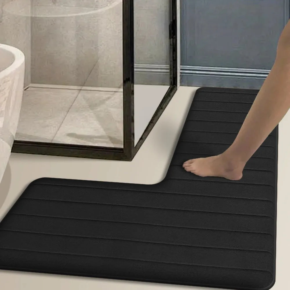 tapis bain marron noir gris beige rayures horizontales texture douce perforations moderne confortable sans